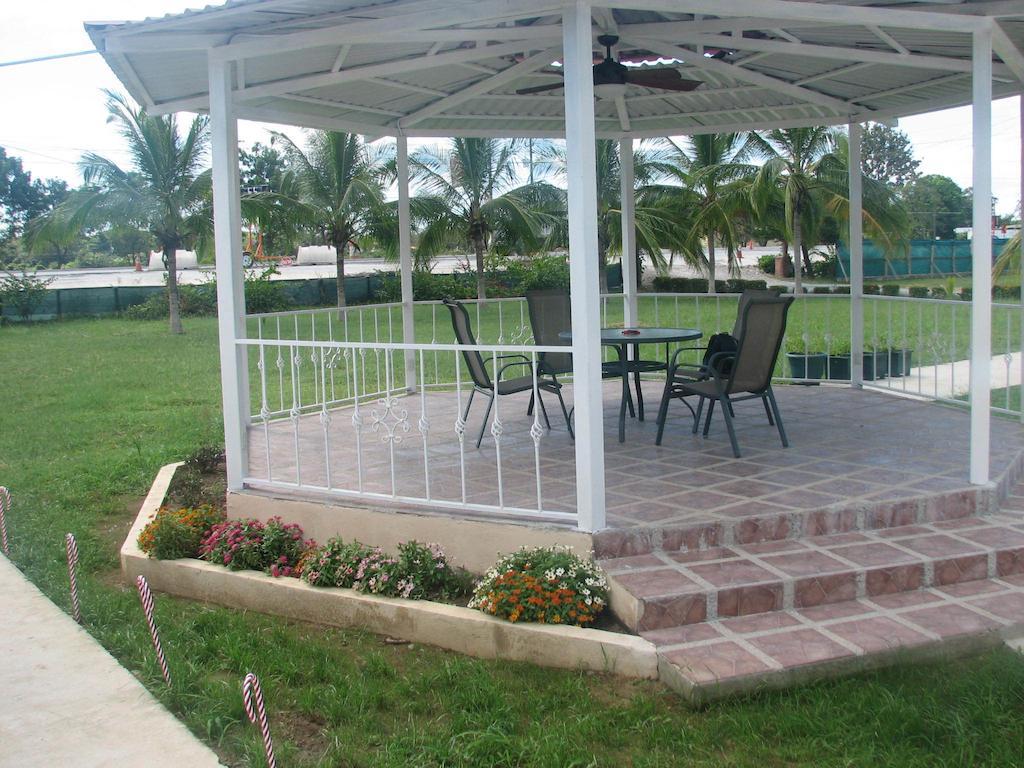 Hotel La Arena Liberia Buitenkant foto
