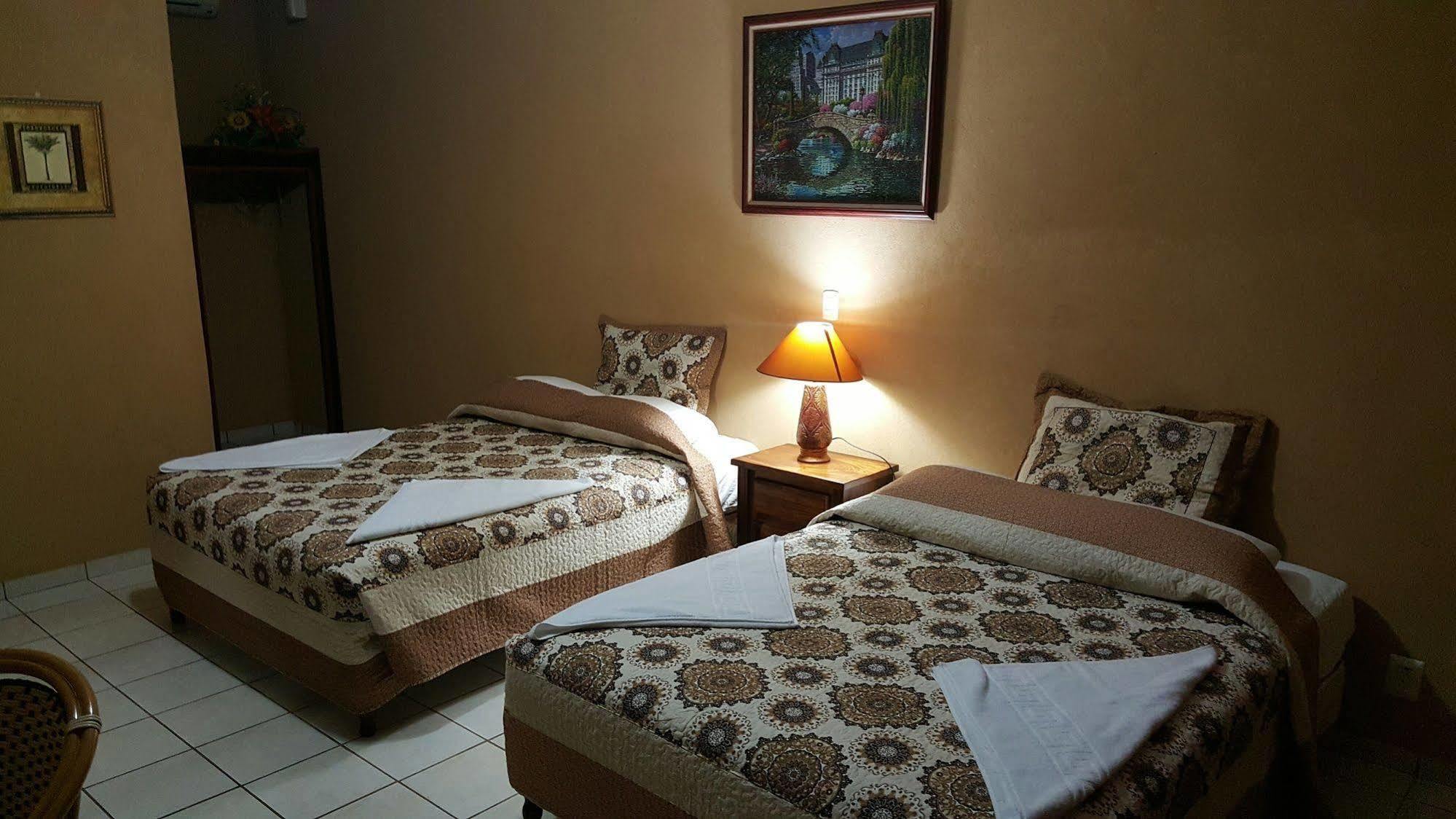 Hotel La Arena Liberia Buitenkant foto