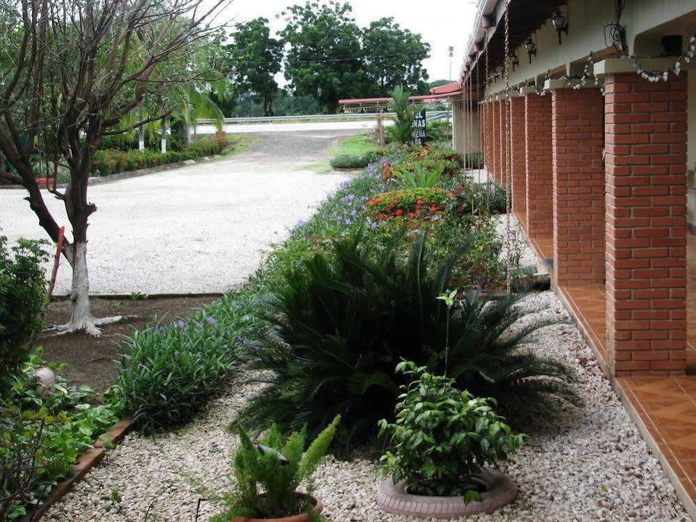 Hotel La Arena Liberia Buitenkant foto